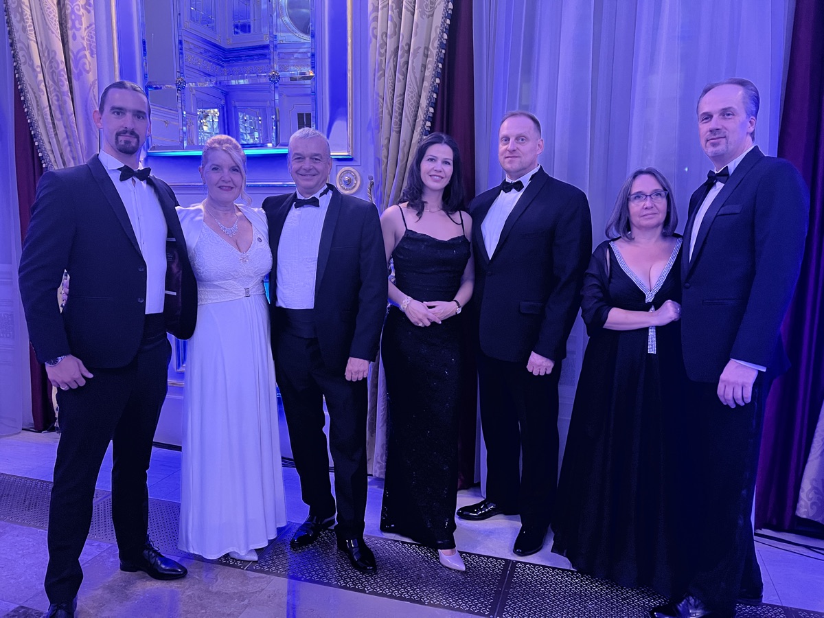 Böbe csoporttal rendezvényen